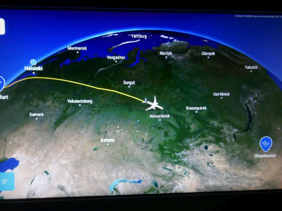 MIAT Business Class 31 Moving Map