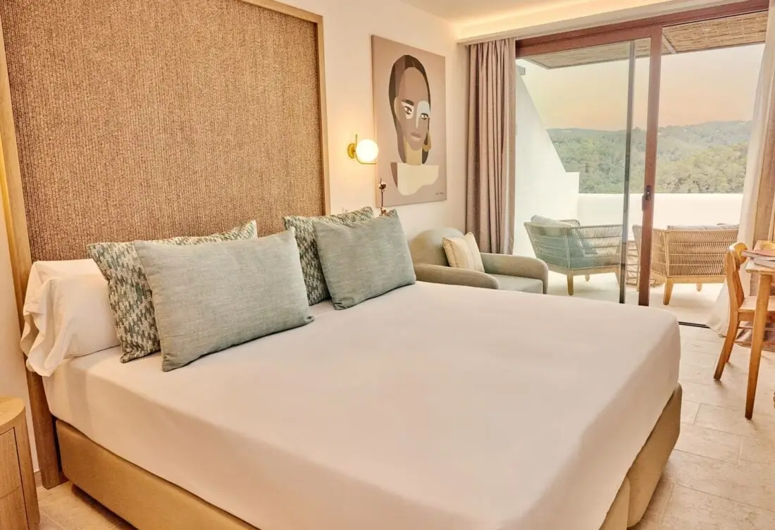 Curio Ibiza superior room