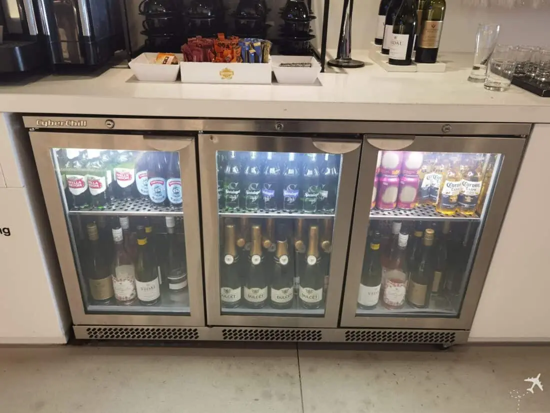 Air NZ Lounge AKL Getraenke