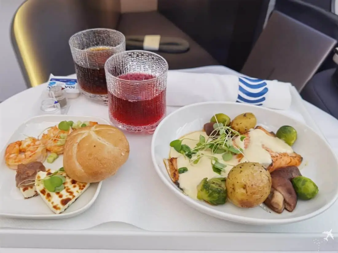 Finnair Business Class HEL JFK Hauptspeise 1