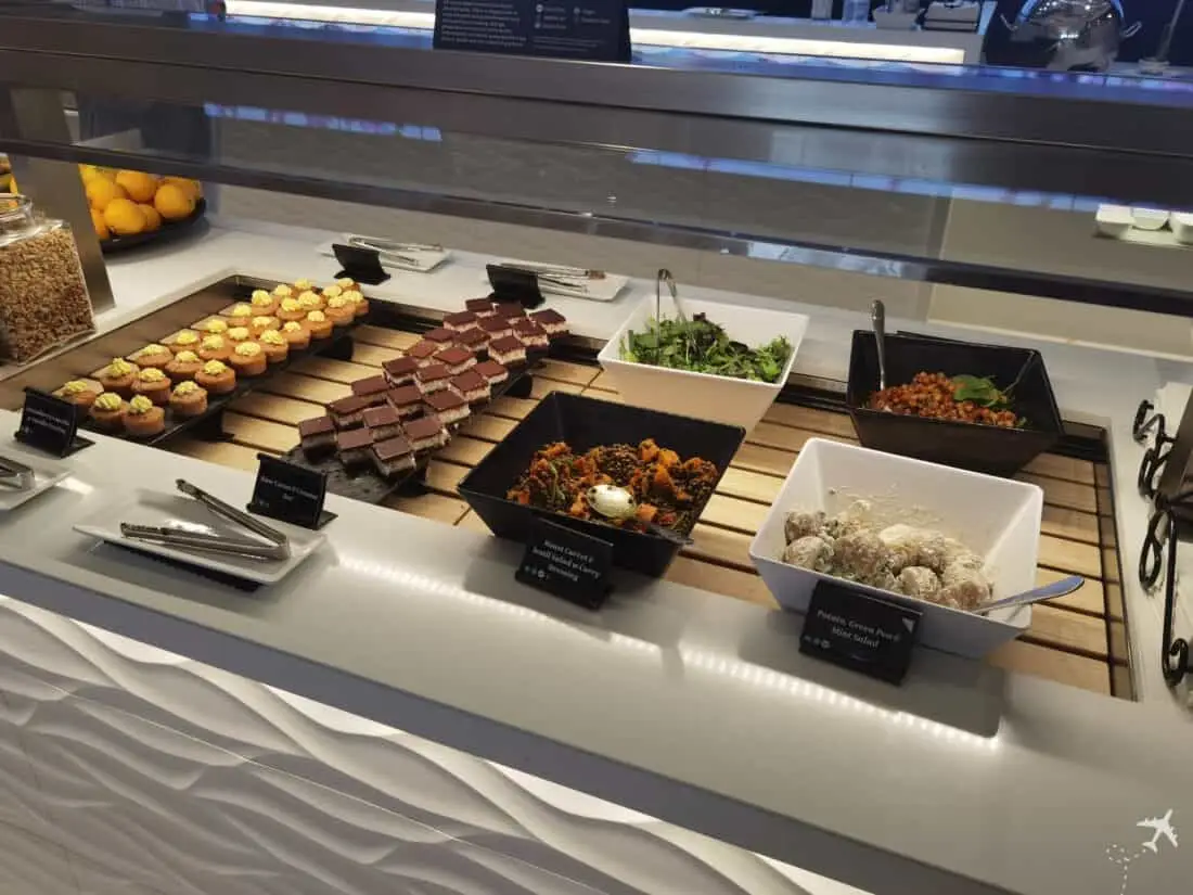 Air NZ Lounge AKL Desserts
