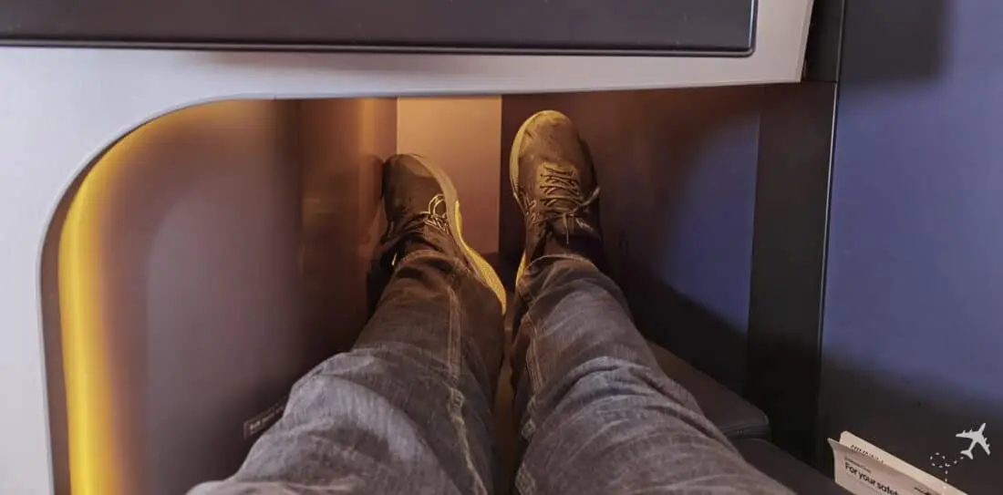 Finnair Business Class HEL JFK Footrest 1