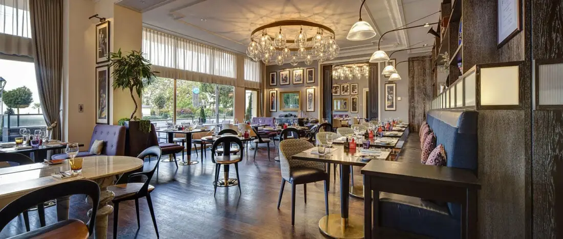 Fairmont Montreux Jazz Bar