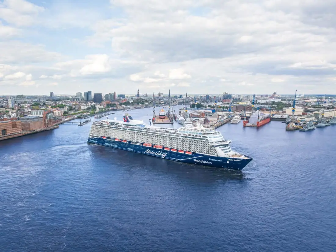 Mein Schiff 7 in Hamburg