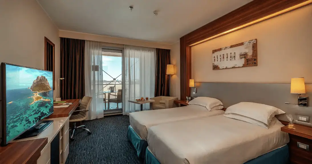 doubletree olbia room with balcony