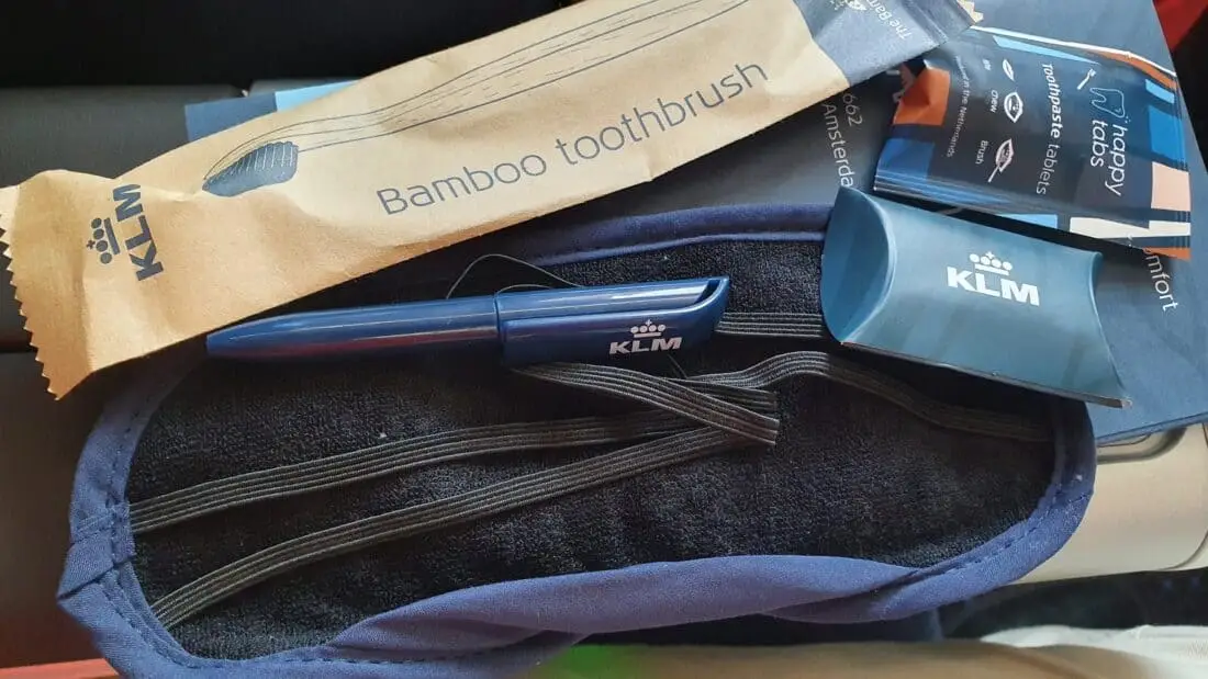 klm premium amenity kit inhalt