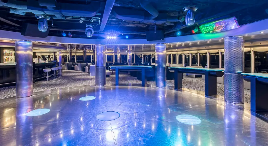 MSC Sinfonia, Pasha Club Disco