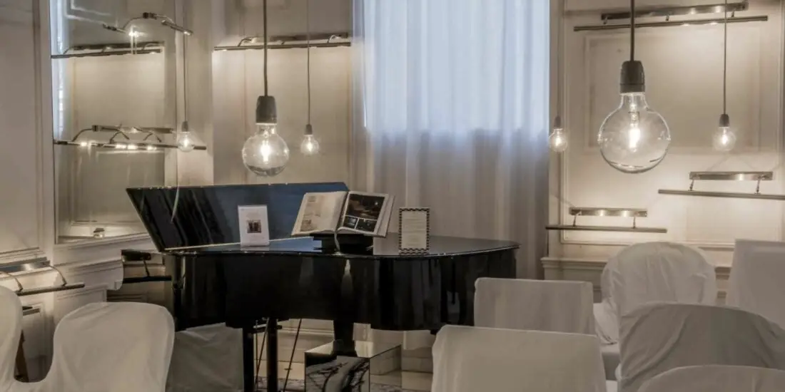 La Maison Champs Elysees Marriott Design Collection piano