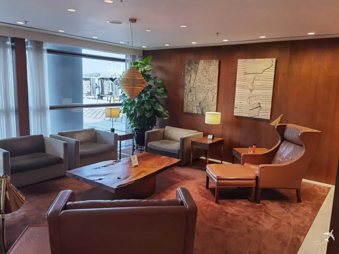 CX F Lounge The Pier HKG Wohnzimmer
