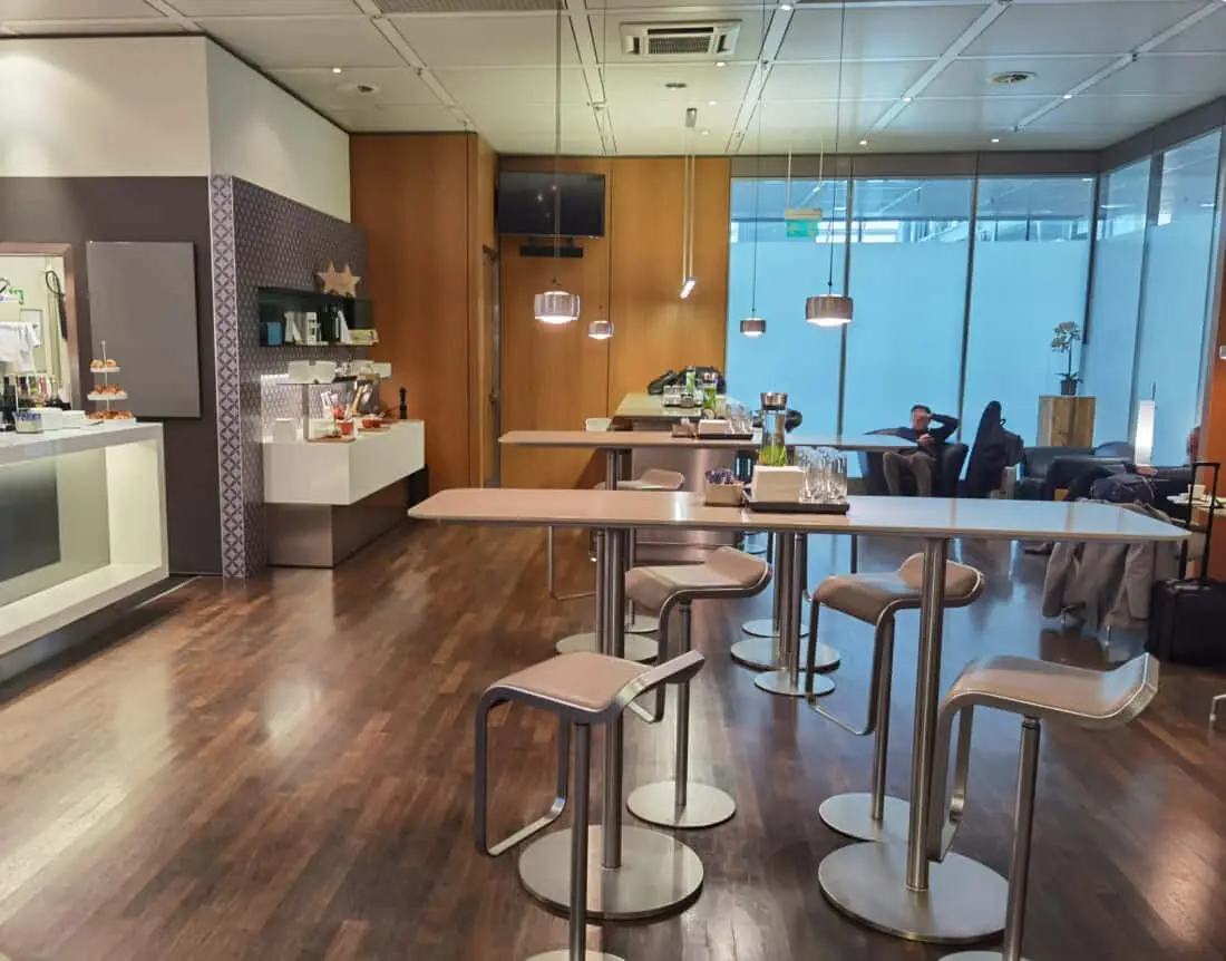 Lufthansa Senator Cafe Sitze 1