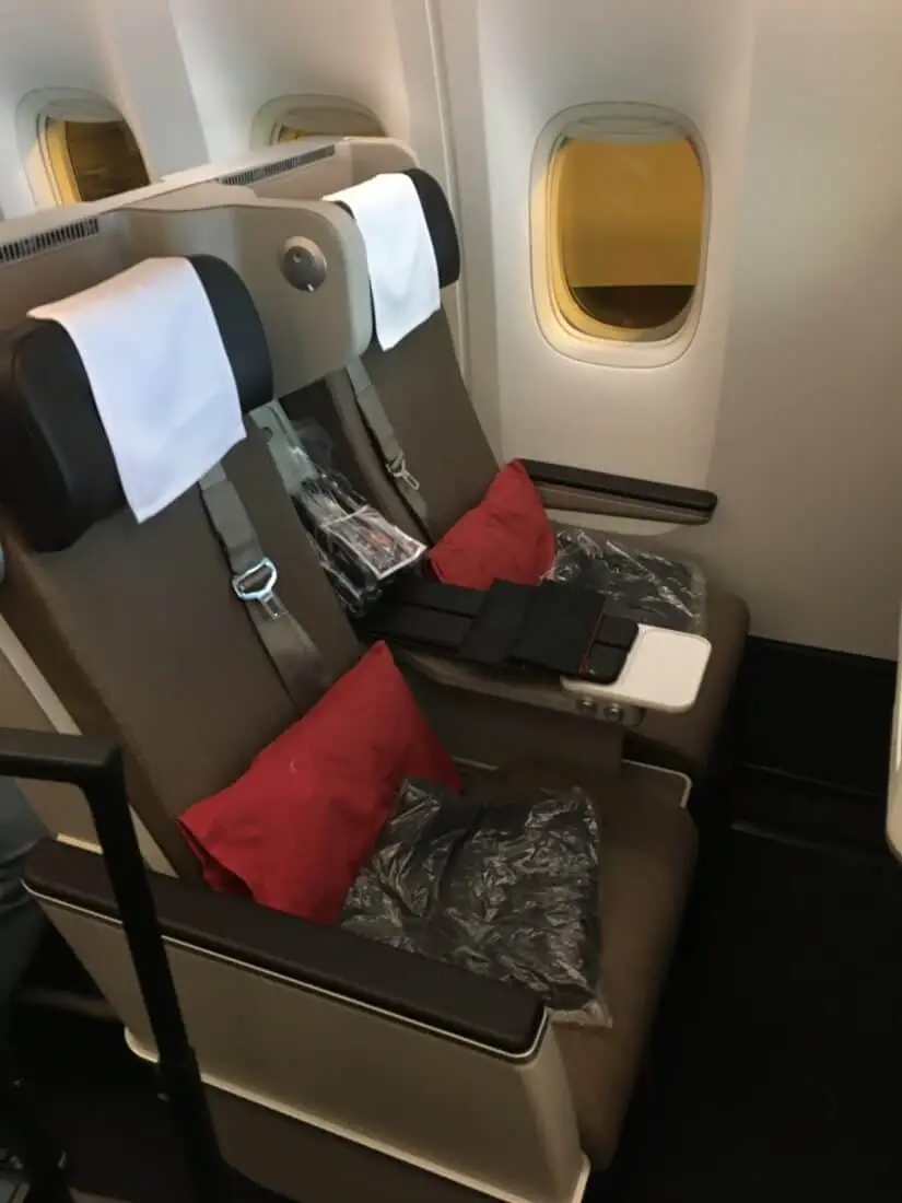 Swiss Premium Economy AC