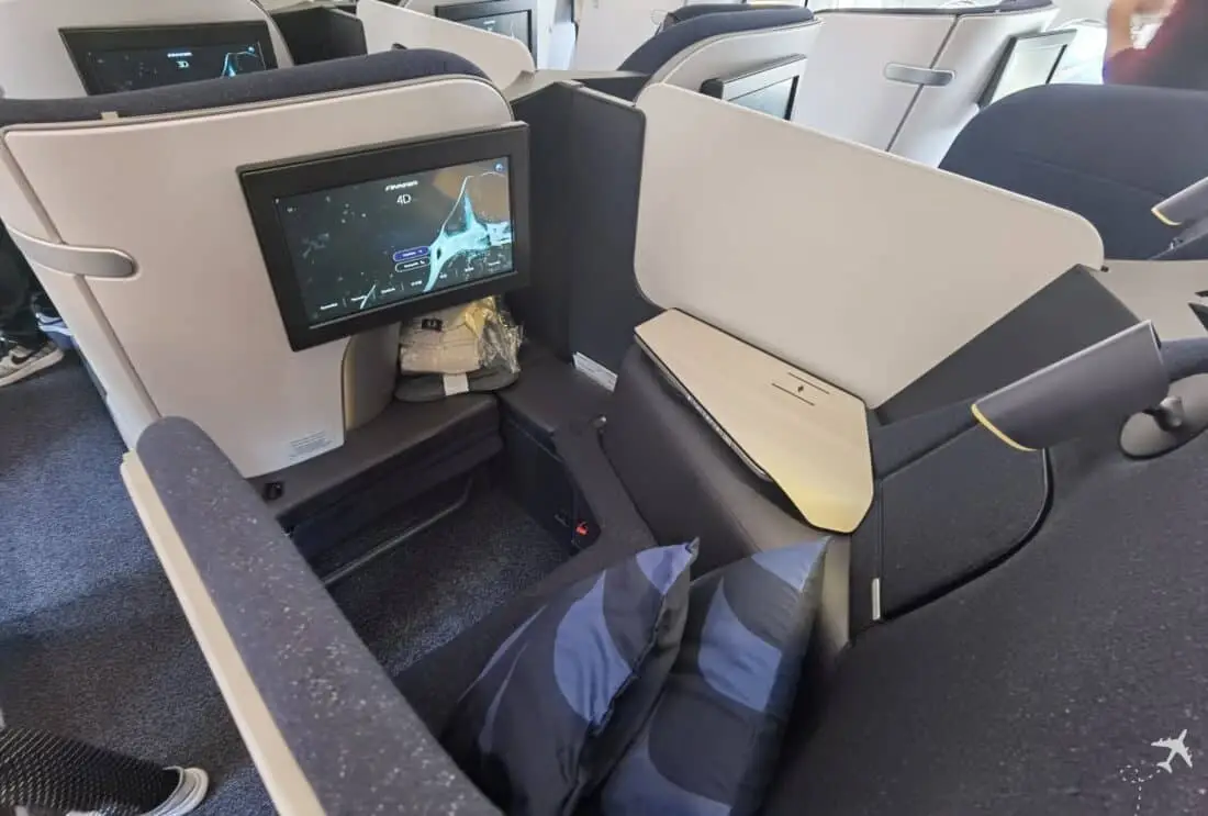 Finnair Business HEL JFK Sitz 4D