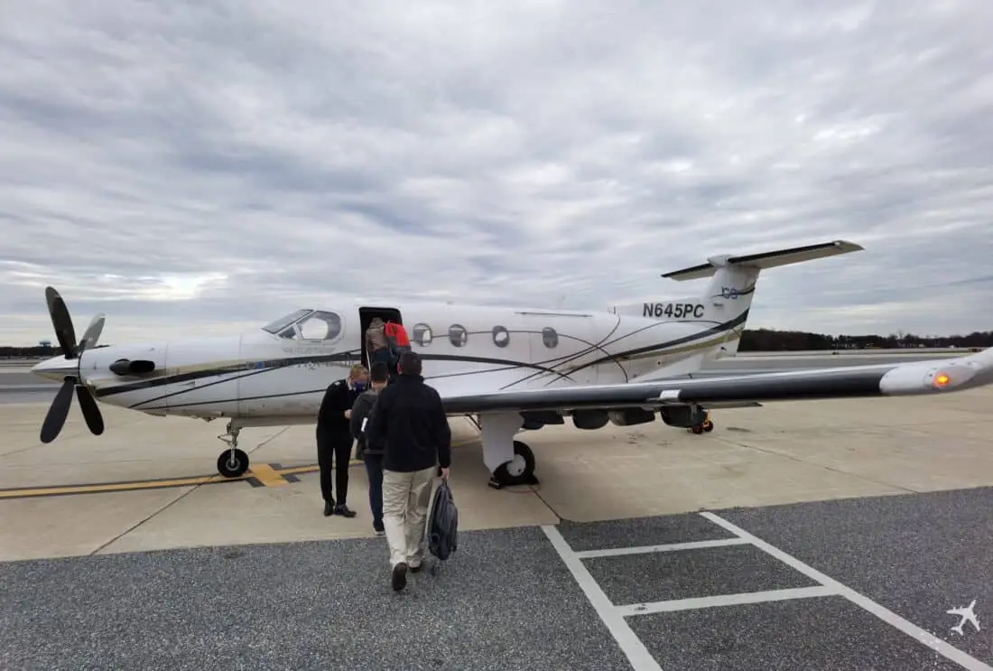 Boutique Air Boarding