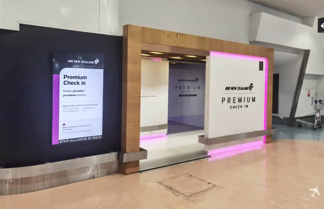 Air ZN Premium Check in AKL 1
