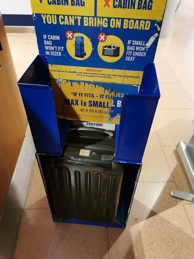 Ryanair Sizer Trolley