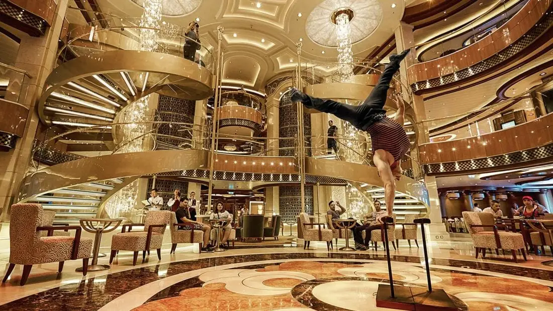 regal princess piazza 1 1600