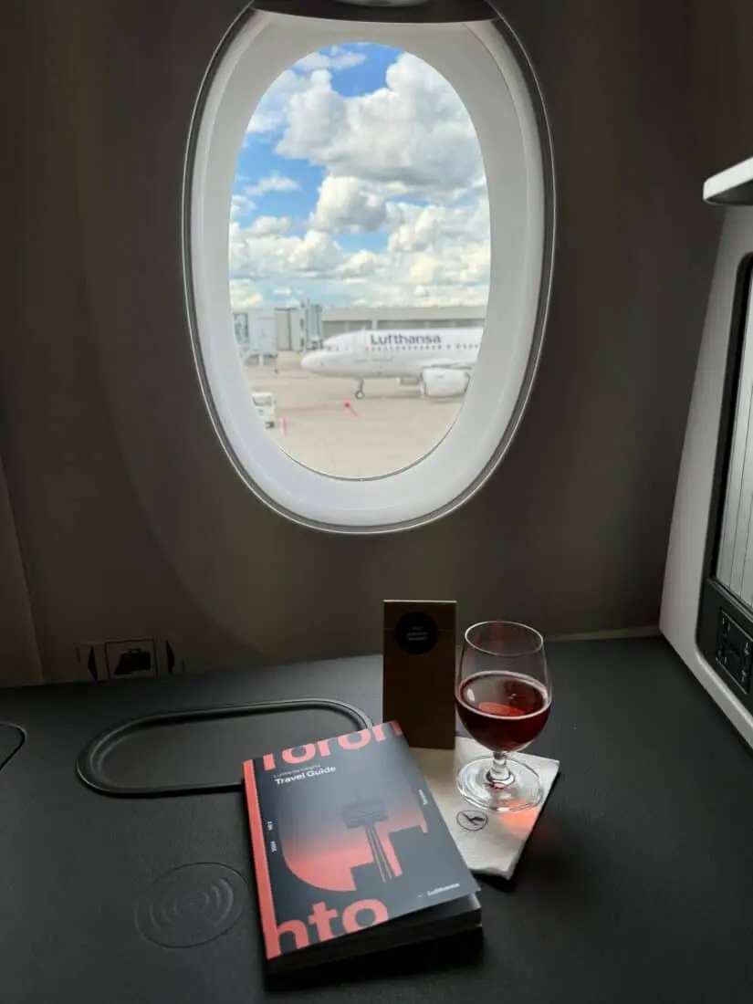 Lufthansa Allegris Business Welcome Drink Reisefuehrer