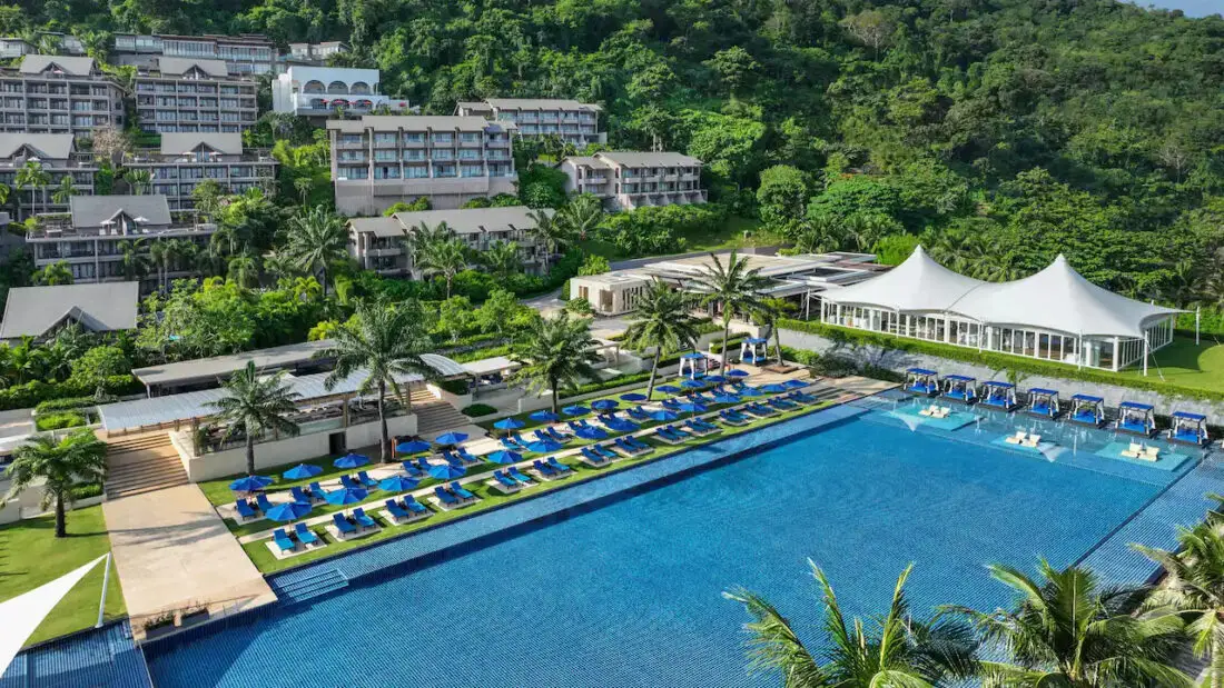 Hyatt Regency Phuket Infinity Pool